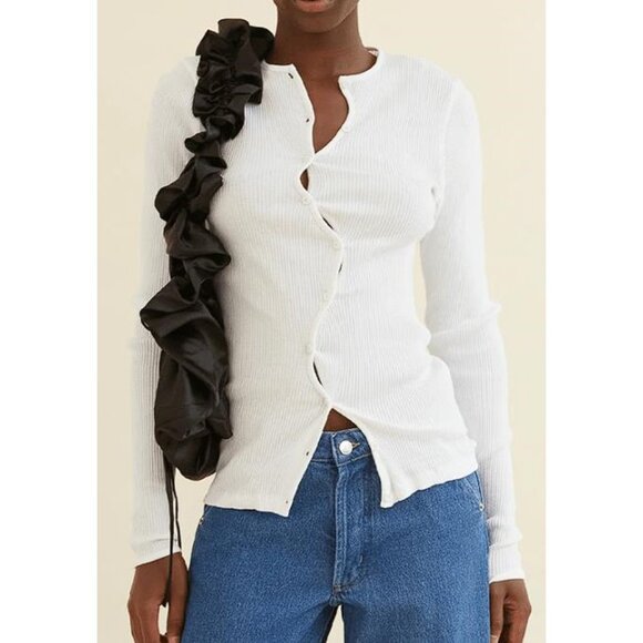 White asymmetrical cardigan sweater - Picture 1 of 7